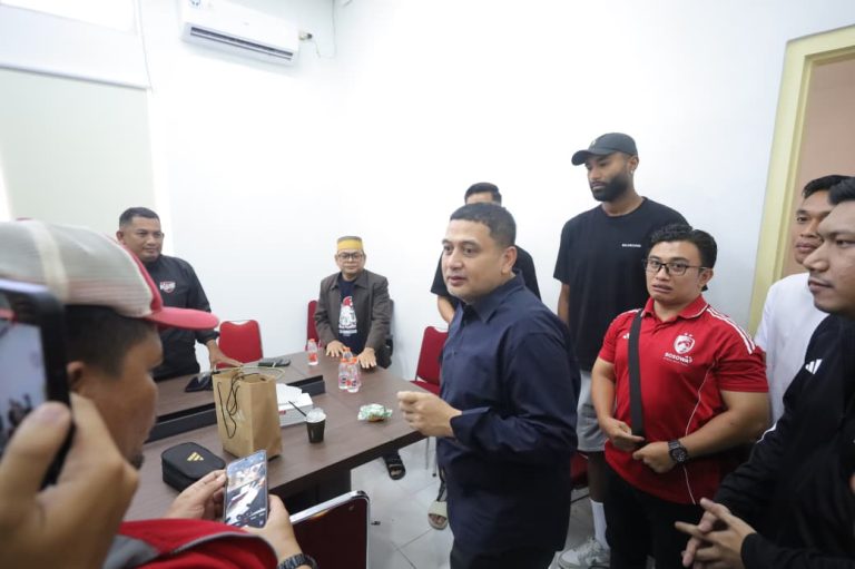 ded8ee95-dde3-48bd-8879-e6358cb74f96