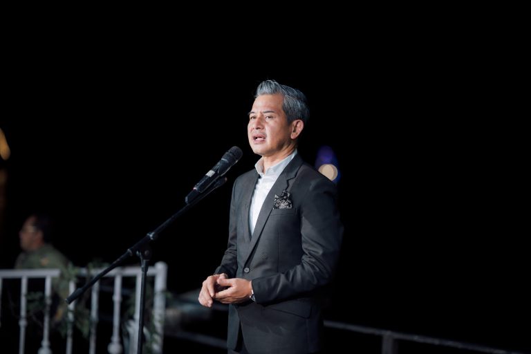 6f7ebe19-d907-43d7-a3f2-dda6f4028066