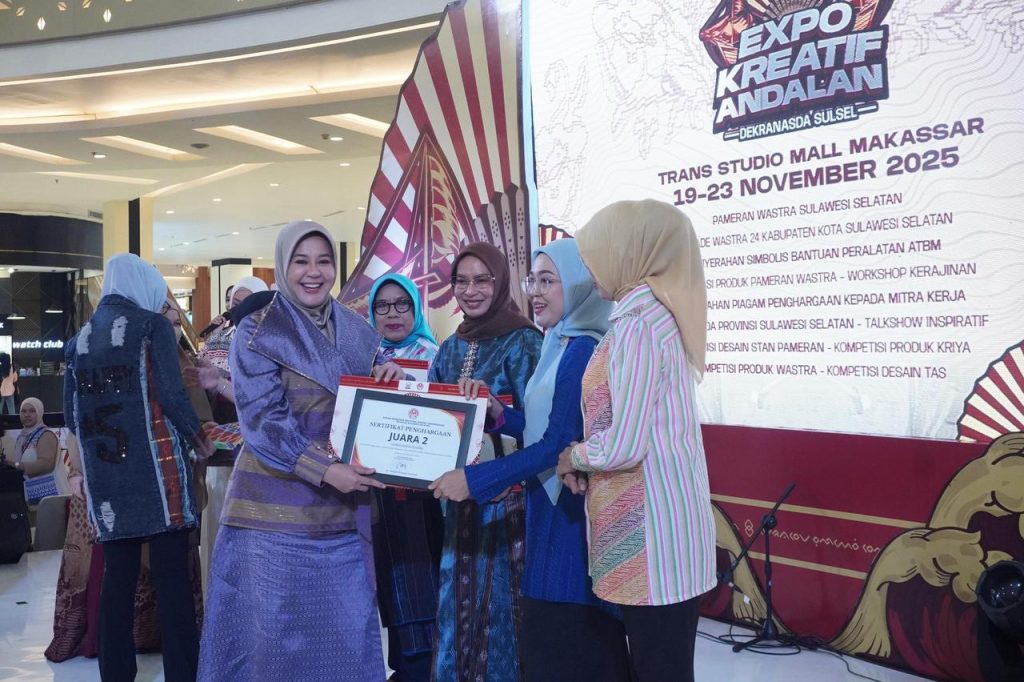 7801bc0e-6aa2-41a8-b167-6e342052ffea