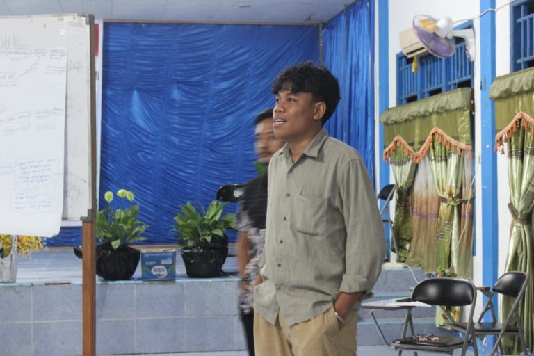 2e12a1c3-353e-453b-bc48-ed0418db2ed9