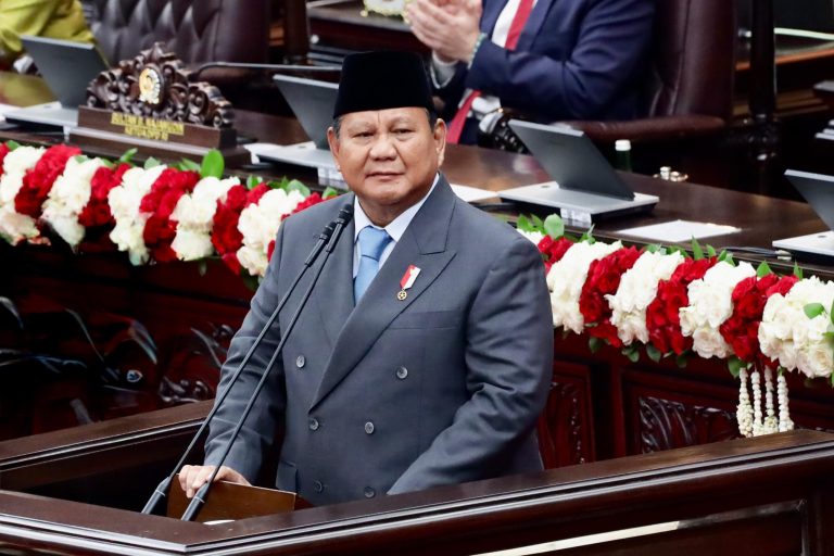 Presiden-Prabowo-Subianto-Alhamdulillah-Saya-dapat-Melaporkan-Berbagai-Kemajuan-kemajuan-Yang-Cukup-Berarti-Sekretariat-Negara-scaled