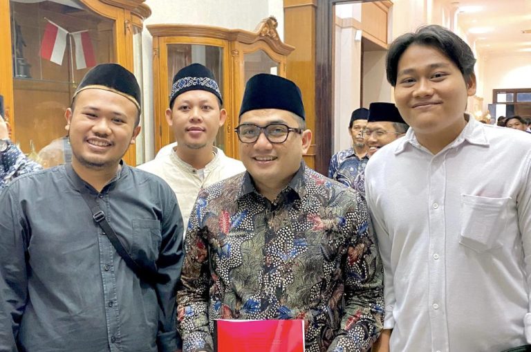 b49ca1d8-e6fb-4118-9c38-907df0ff8b78