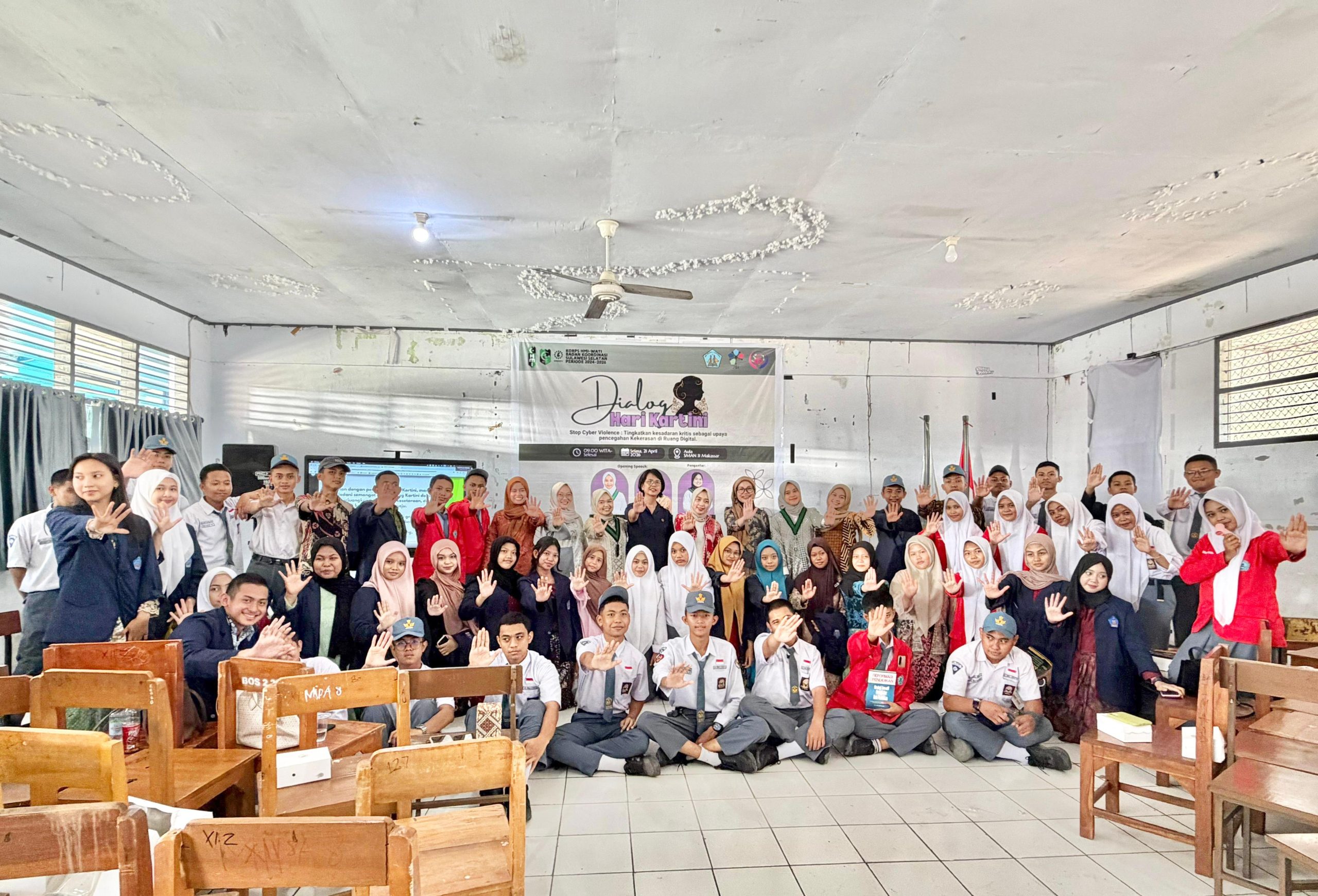 Peringati Hari Kartini, KOHATI Badko Sulsel Gelar Dialog Pencegahan Kekerasan Siber di SMAN 11 Makassar