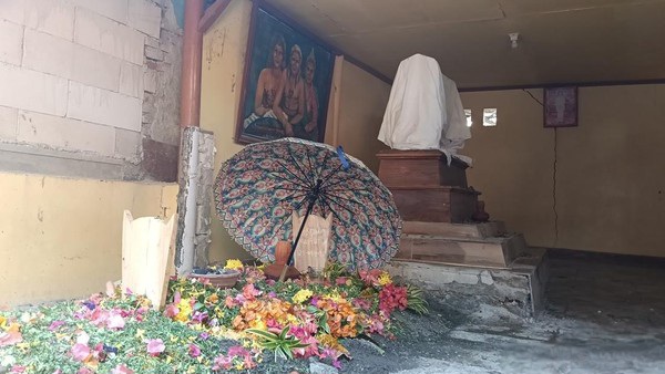 Kabar Duka, Takmad Pimpinan Suku Dayak Losarang Indramayu Tutup Usia