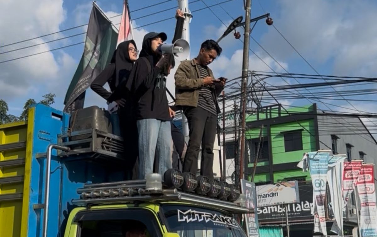 BEM POLTEK ATIM dan Aliansi BEM Nusantara Sulsel Gelar Aksi Hardiknas, Soroti Mahal dan Tidak Meratanya Pendidikan