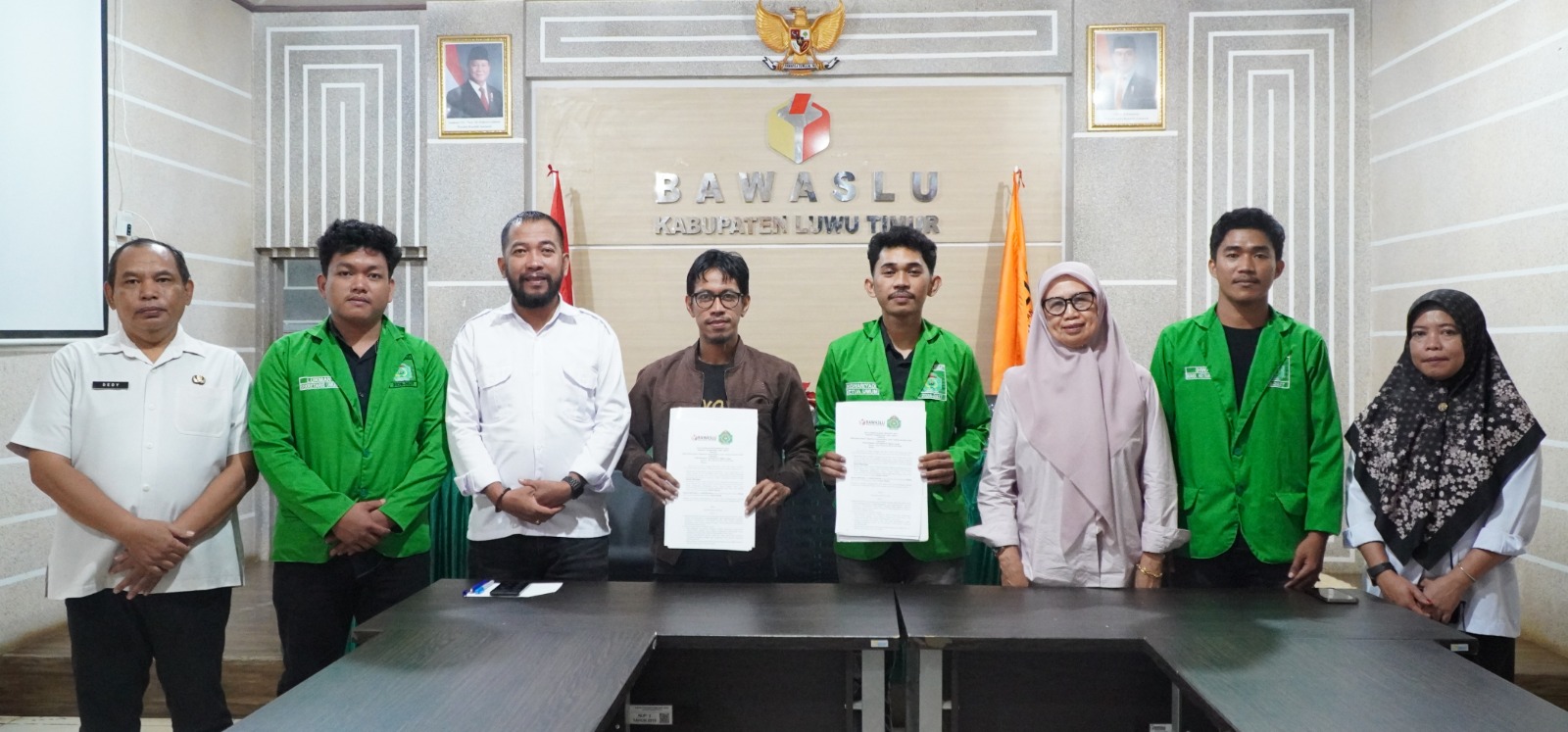 HAM LUTIM Batara Guru Tekan Nota Kesepahaman dengan BAWASLU guna Penguatan Demokrasi