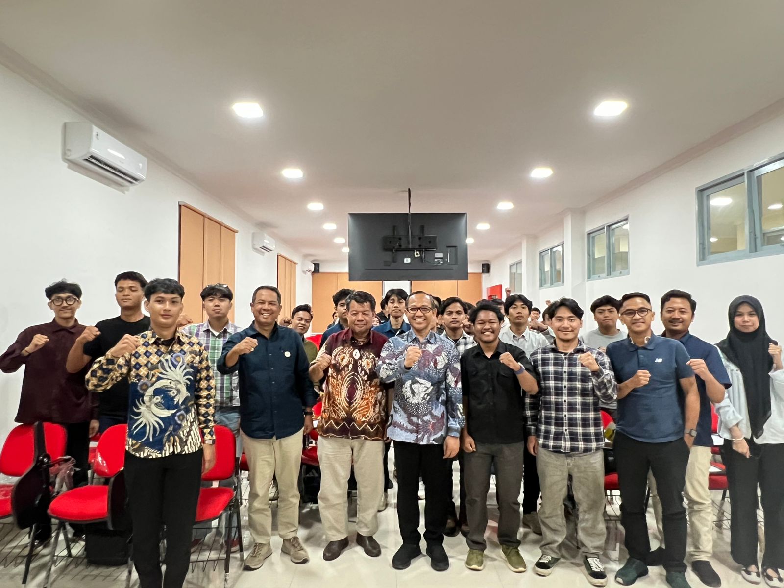 Gandeng Komisariat Pertanian Unhas, LTMI Cabang Maktim Sukses Gelar Talkshow Strategis Menuju Laboratorium Riset Teknologi