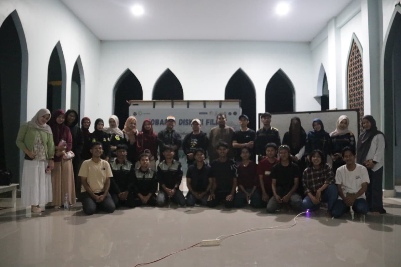 Nonton Film “Menolak Punah”, Komunitas di Palopo Soroti Dampak Industri Fashion terhadap Lingkungan