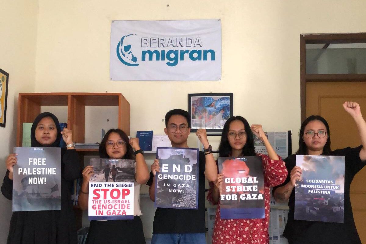 Beranda Migran Kecam Penyerbuan Kapal Kemanusiaan Global Sumud Flotilla dan Penahanan 9 WNI oleh Israel