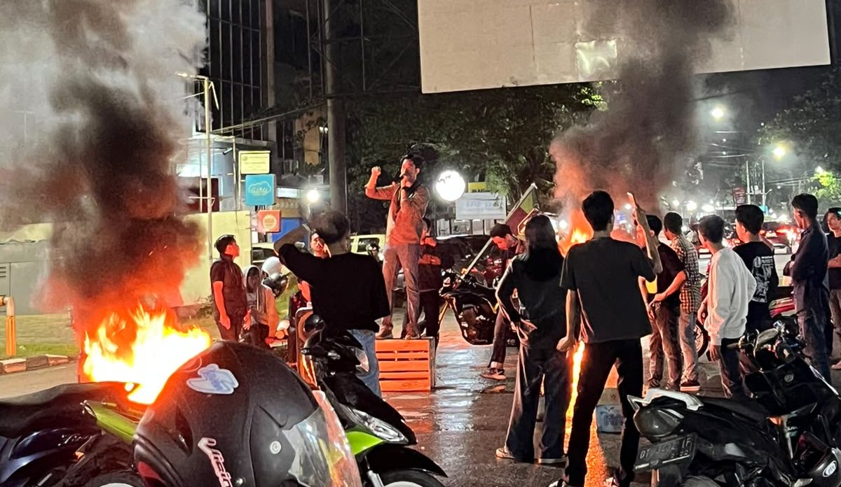 HMI Cabang Kendari Tolak Kenaikan Harga Pertamax, Desak Presiden Prabowo Tinjau Ulang Kebijakan BBM