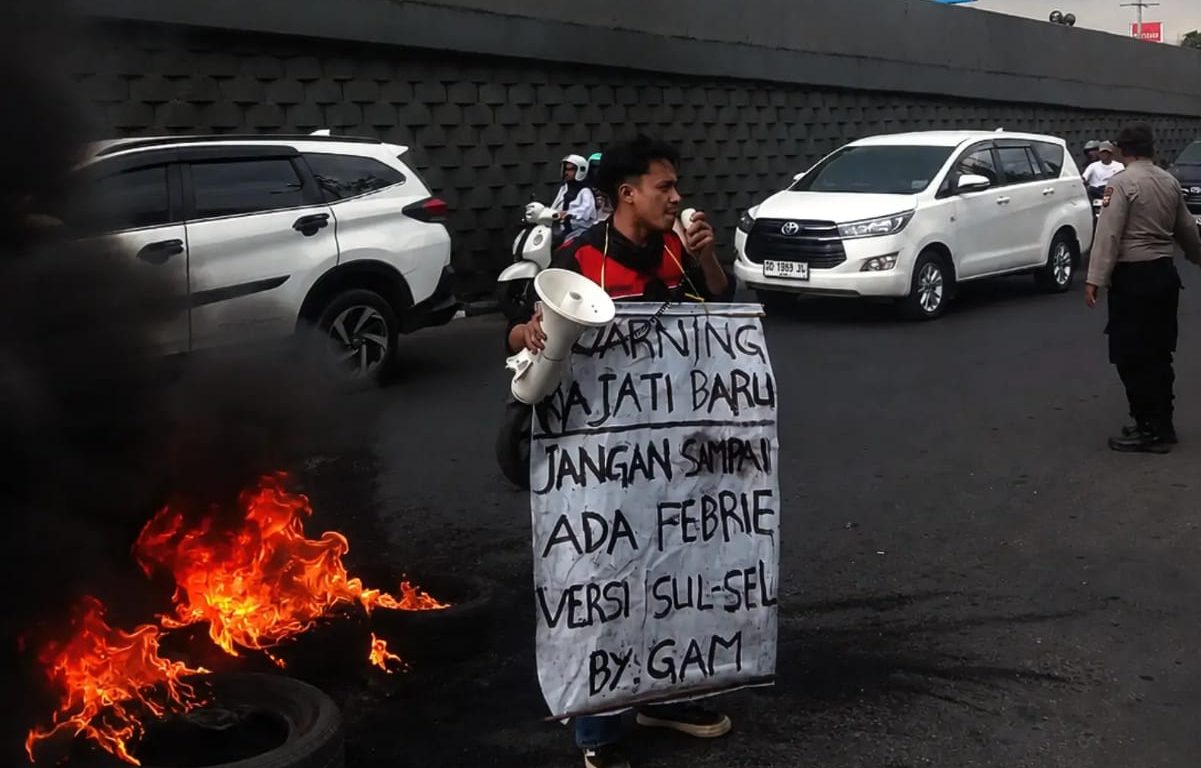 Aksi Solo Kader GAM Sambut Kajati Baru