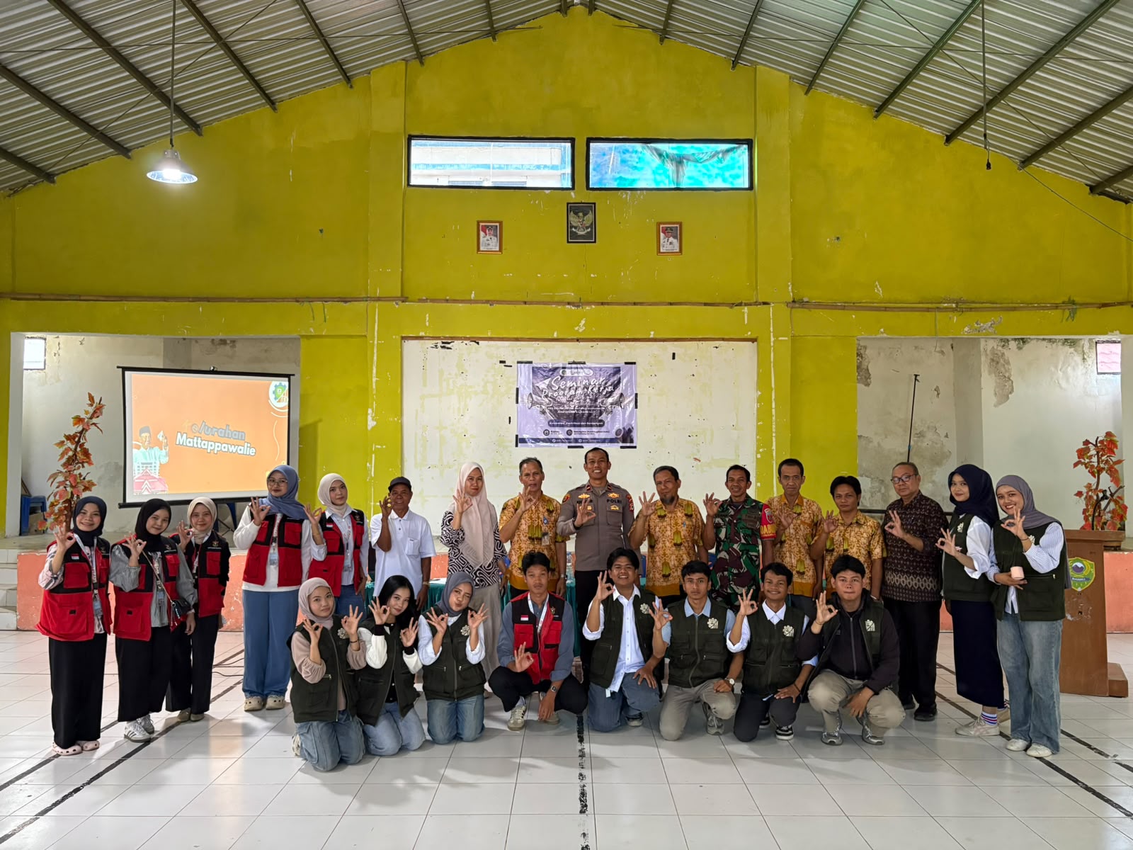 Mahasiswa KKN ITH III Gelar Seminar Program Kerja di Kelurahan Mattappawalie Kab. Barru