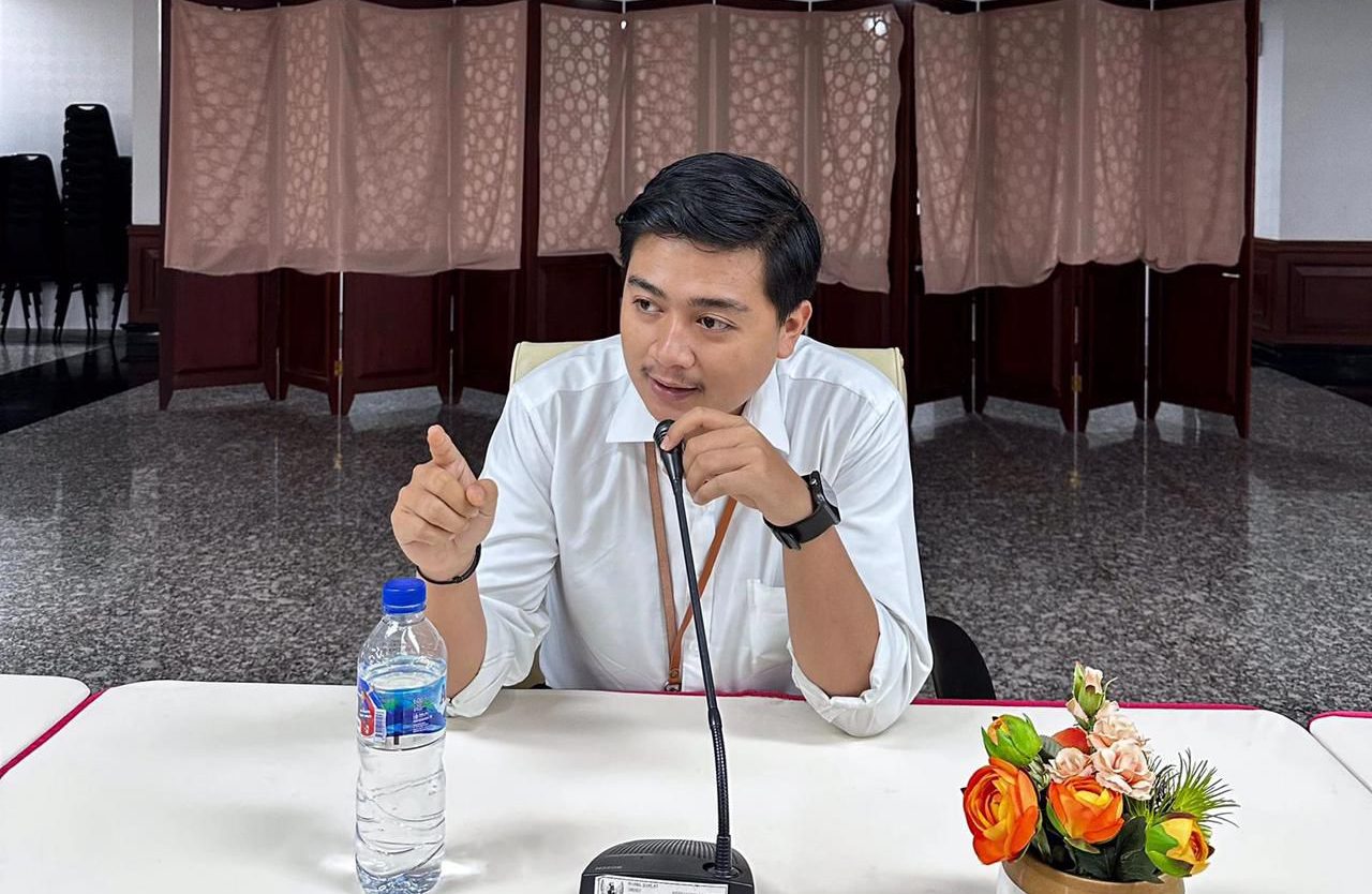 Pendekar Hukum Indonesia Pertanyakan Pemberhentian Muhammad Bakri oleh Bupati Gowa: Ada Apa?