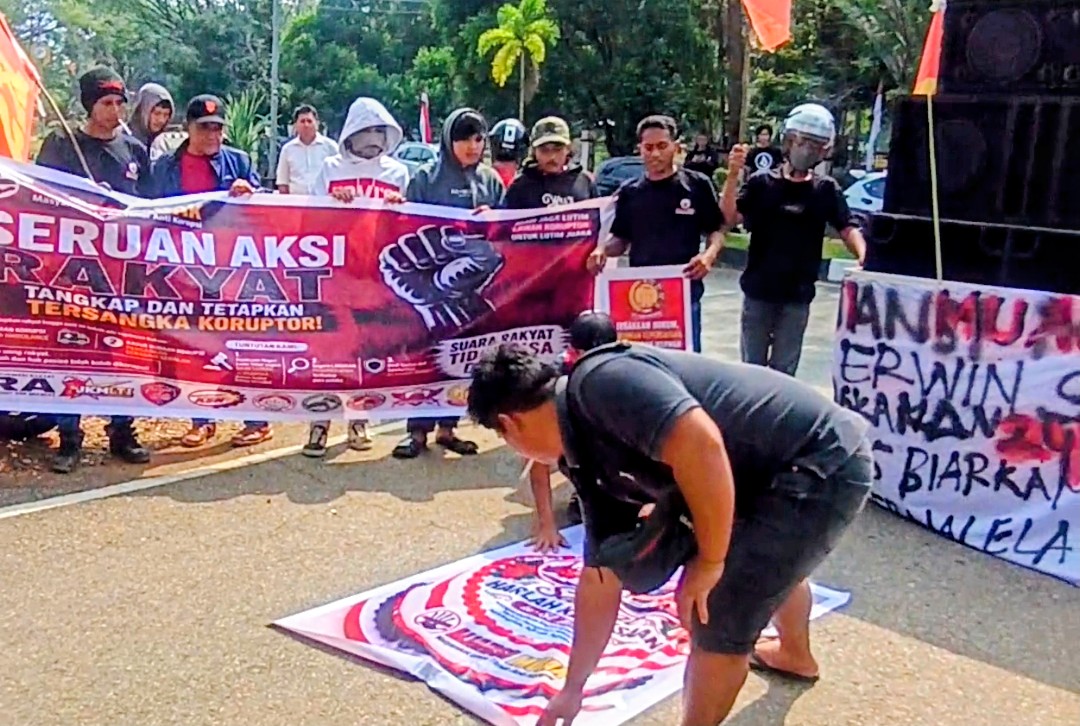 Kajari Luwu Timur Tegaskan Tak Akan Mundur Usut Kasus Seragam Sekolah dan Ambulans CSR Vale