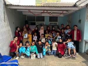 Mahasiswa PPG UMM Gandeng Penyandang Disabilitas Kembangkan Merchandise Ramah Karya Inklusif