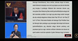 Tok! MK Tak Terima Gugatan Denny Indrayana dkk soal Syarat Pendidikan Gibran