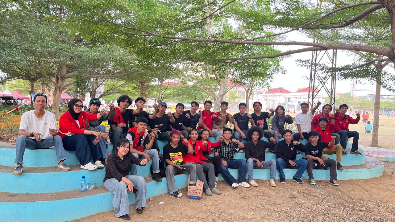 LMND PALOPO: Soal pagar Mengaburkan Subtansi, PERJUANGAN KRISIS AIR BERSIH AKAN TERUS BERLANJUT
