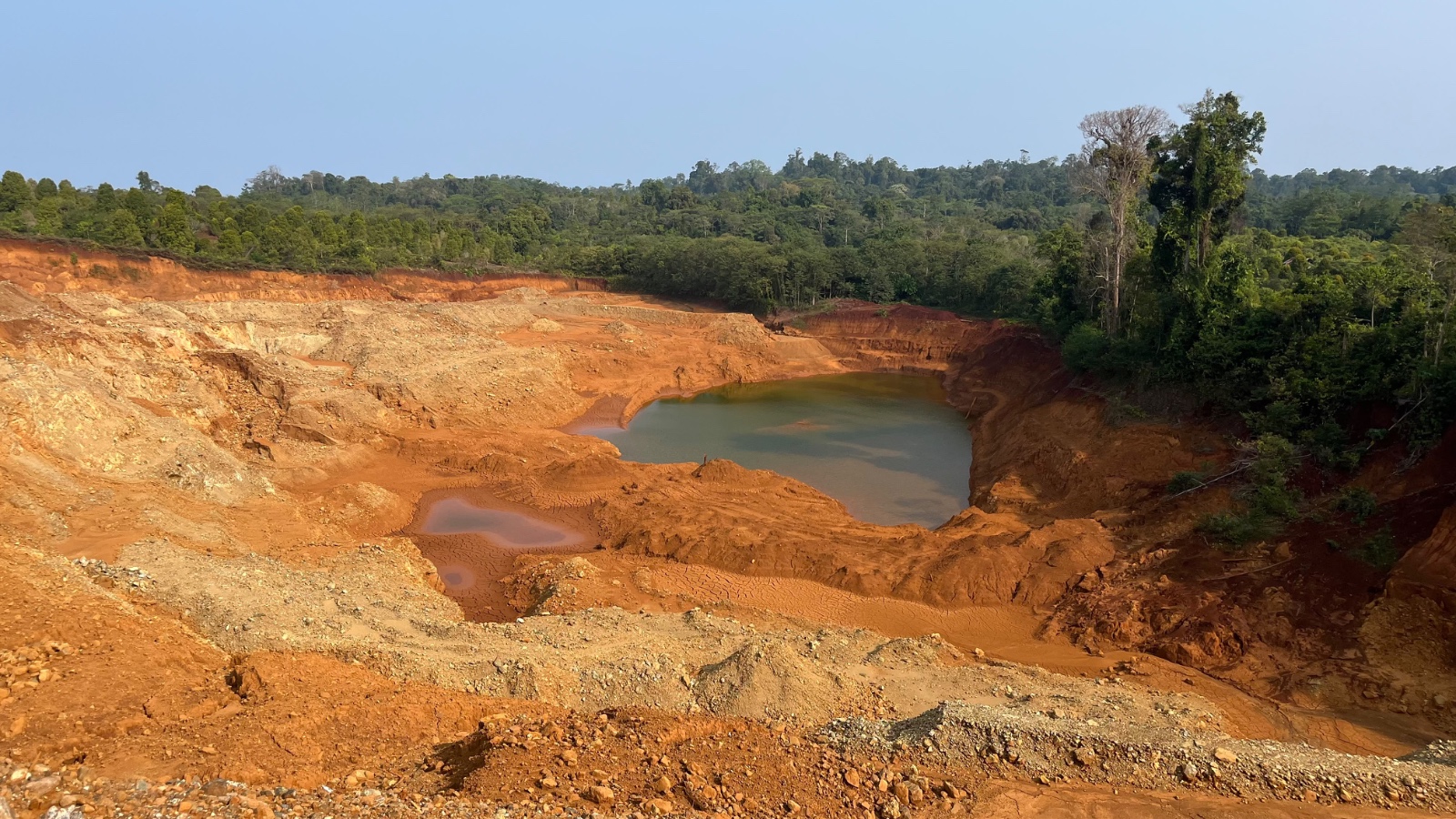Reklamasi Tambang Mangkrak, Satgas PKH Patok Lahan Petani Wawonii: LBH Makassar Soroti Ancaman Kriminalisasi