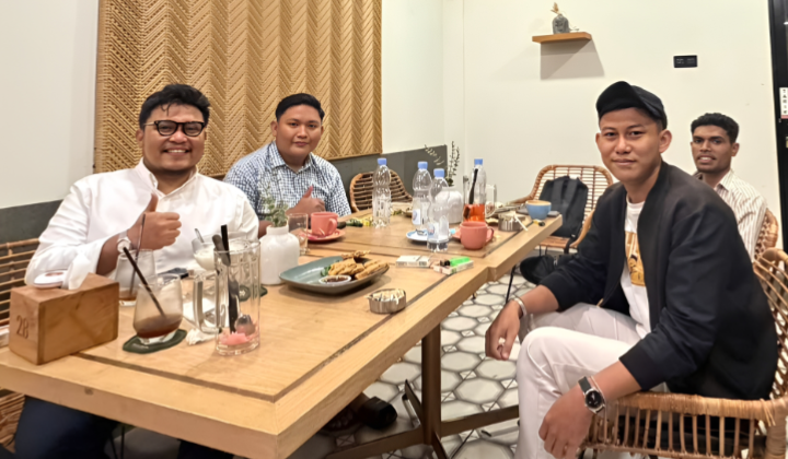 Merawat Pertemanan, Menyatukan Gagasan: Zulfikar Umar Bertemu Ketua HMI Cabang Surabaya.