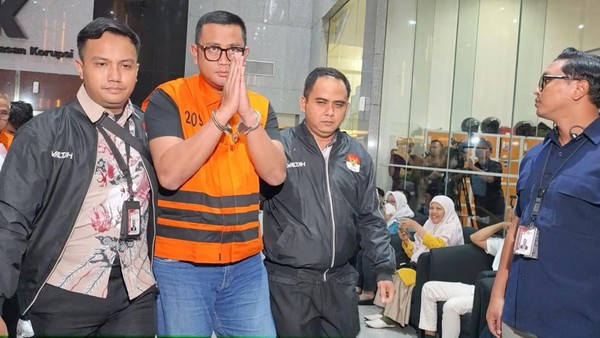 KPK Tetapkan Bupati Klaten dan Kepala BPK Jawa Tengah sebagai Tersangka Suap
